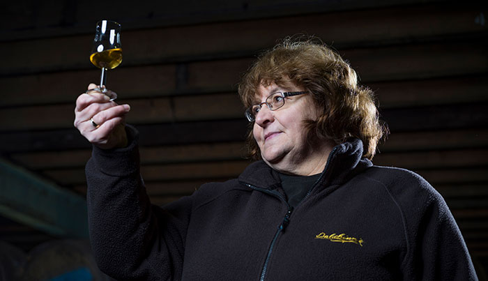 Dalwhinnie Distillery's Liz Stewart: Scotland's First Female Malt Distiller Celebrates Retirement With 'Lizzie's Dram'