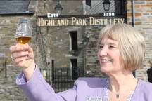 Highland Park visitor centre retains five star accolade