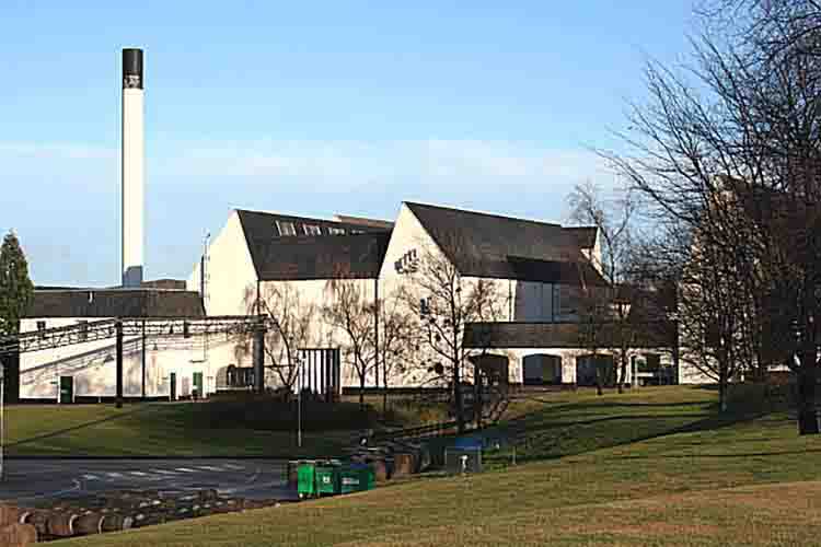 Photo of the Auchroisk Distillery