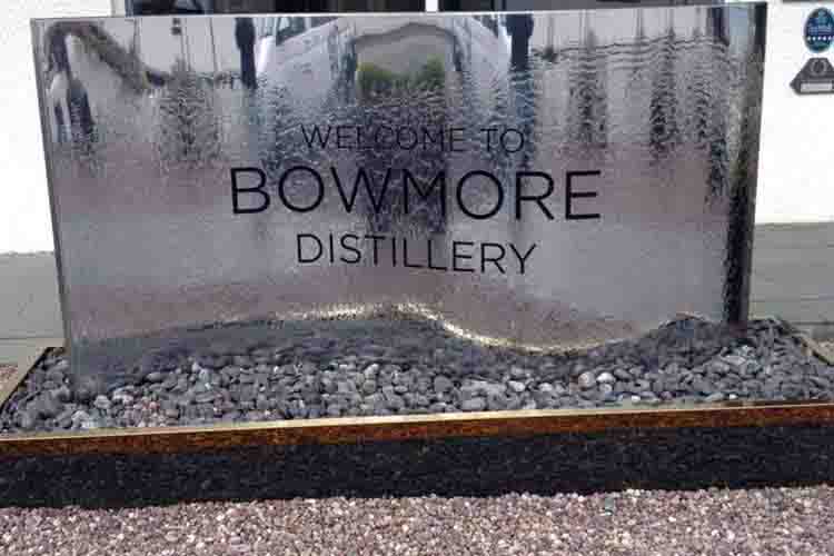 Bowmore Whisky Distillery Bowmore
