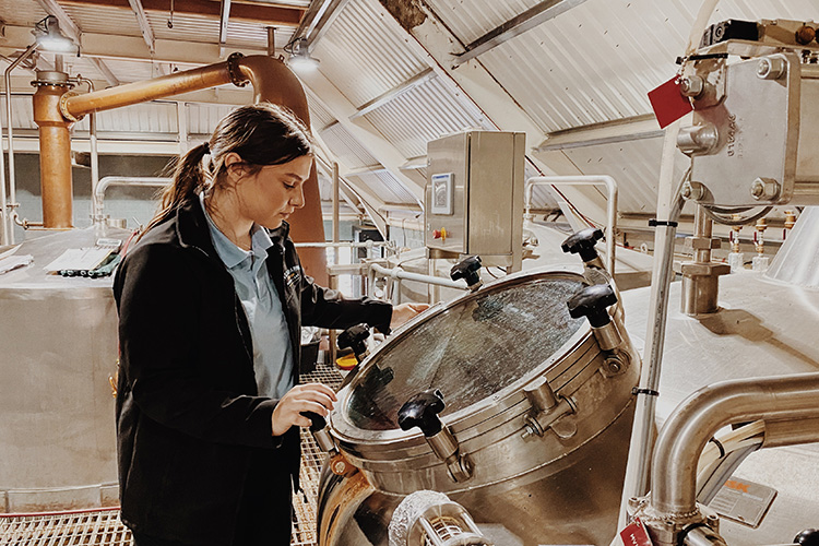 Kingsbarns Distillery Appoints Kate Bradley as New Production Operator 