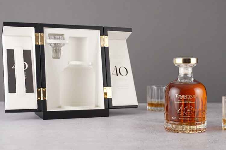 Second Edition of coveted Tomintoul 40-year-old set for limited release 